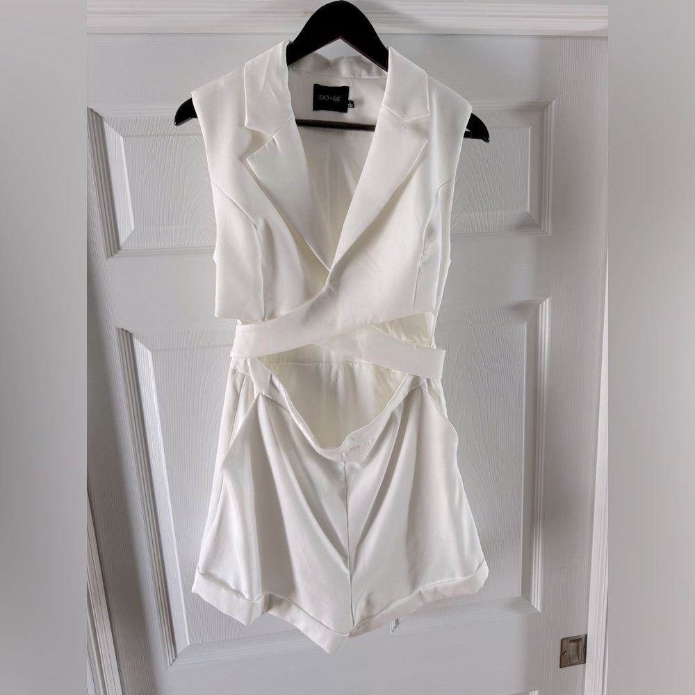DO+BE romper ——size large